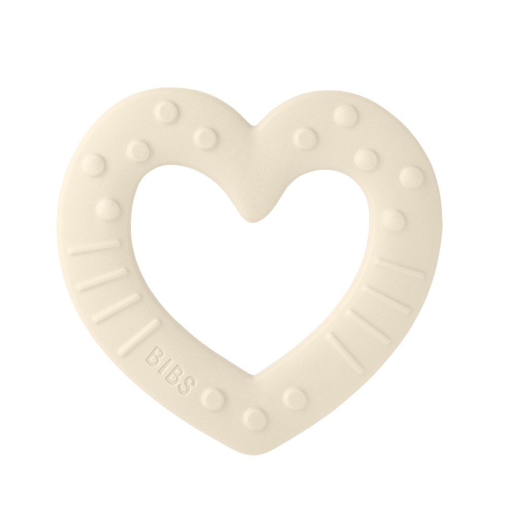 Coeur en forme de bitie pour bébé en ivoire