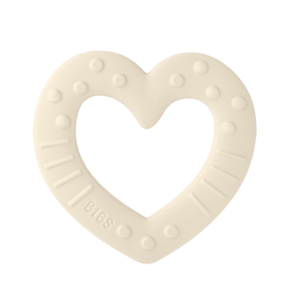 Coeur en forme de bitie pour bébé en ivoire