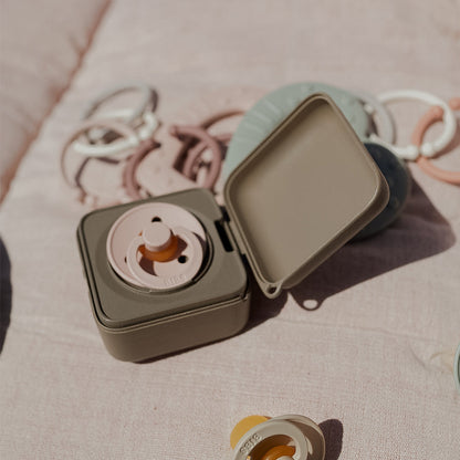 Pacifier Box Dark Oak